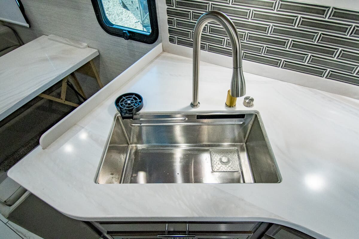 Bus-Stuff.com Class A Rv For Sale