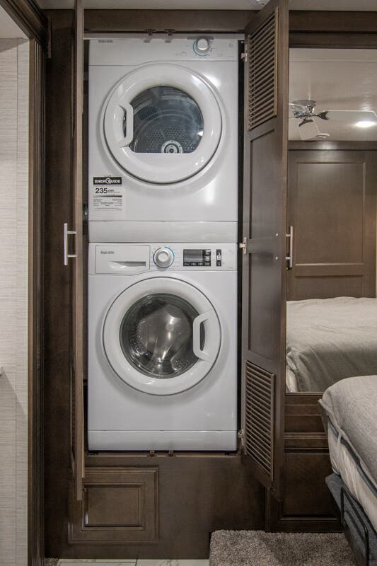 Bus-Stuff.com Class A Rv For Sale