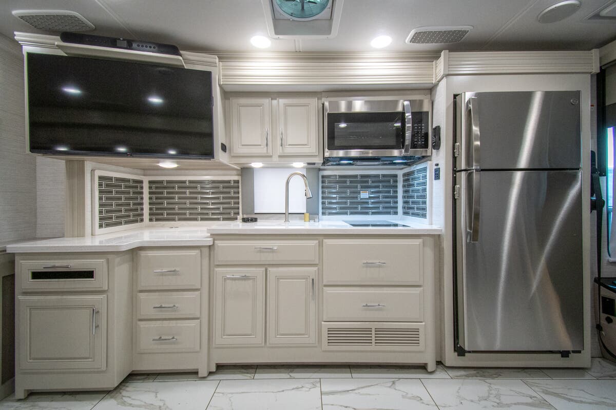 Bus-Stuff.com Class A Rv For Sale