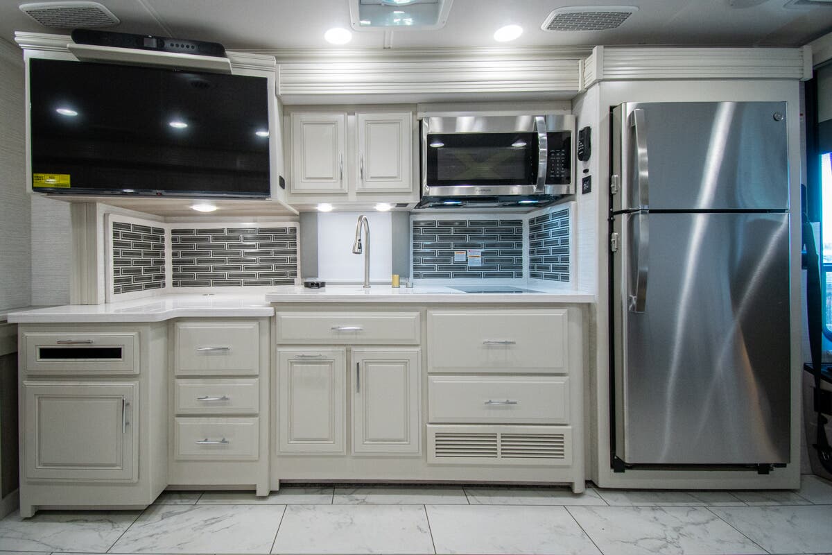 Bus-Stuff.com Class A Rv For Sale