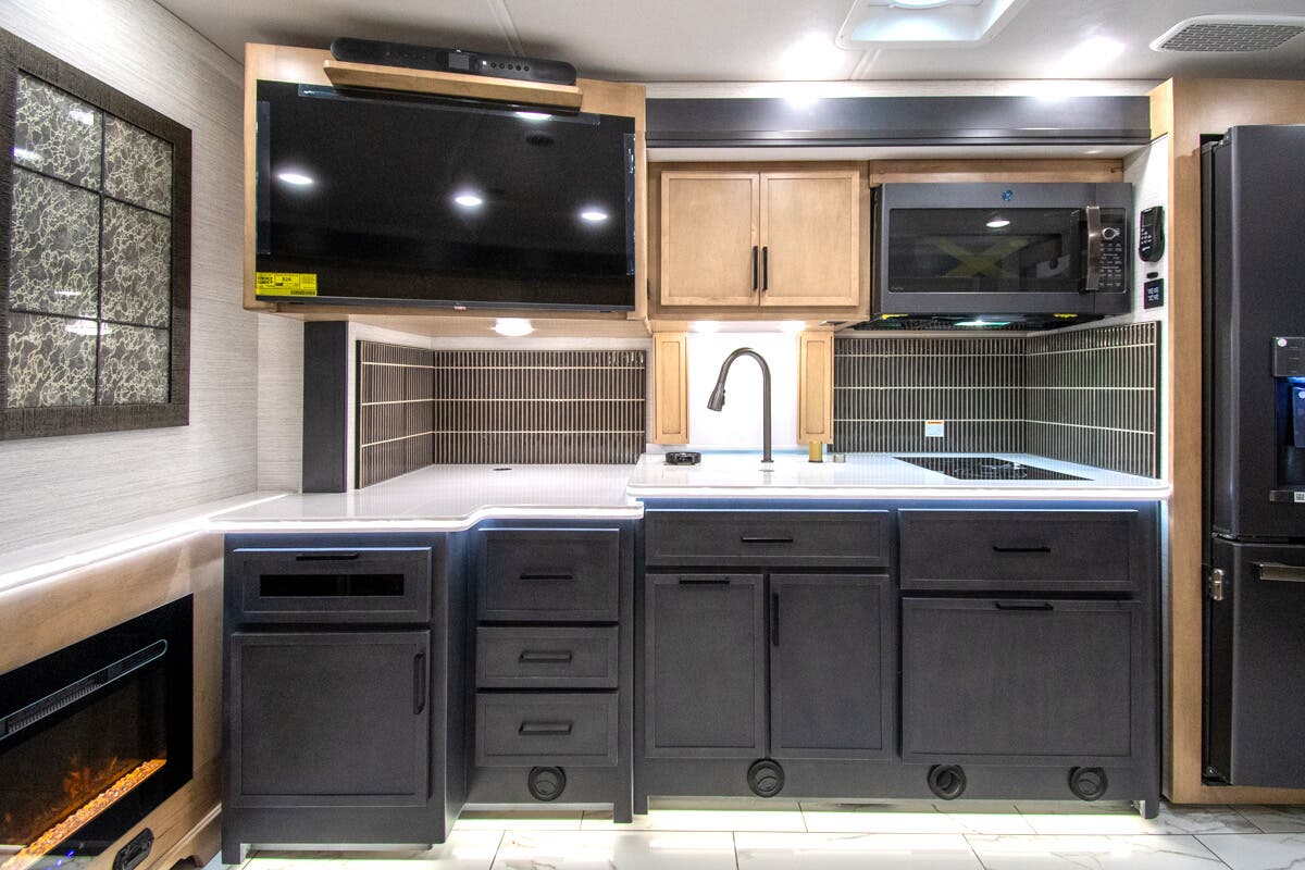 Bus-Stuff.com Class A Rv For Sale