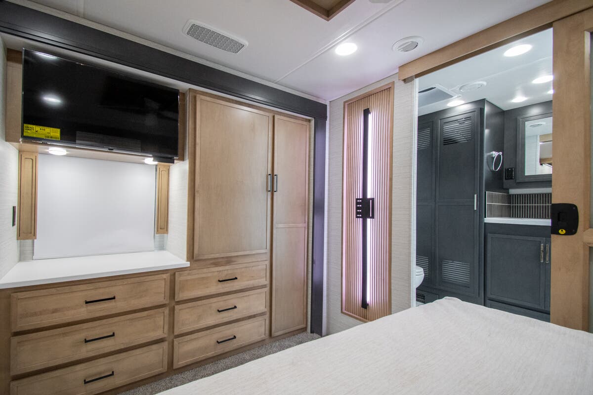 Bus-Stuff.com Class A Rv For Sale