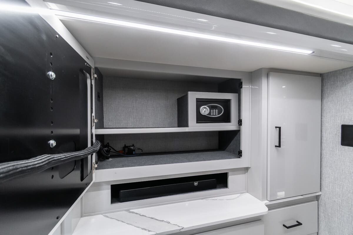 Bus-Stuff.com Class A Rv For Sale