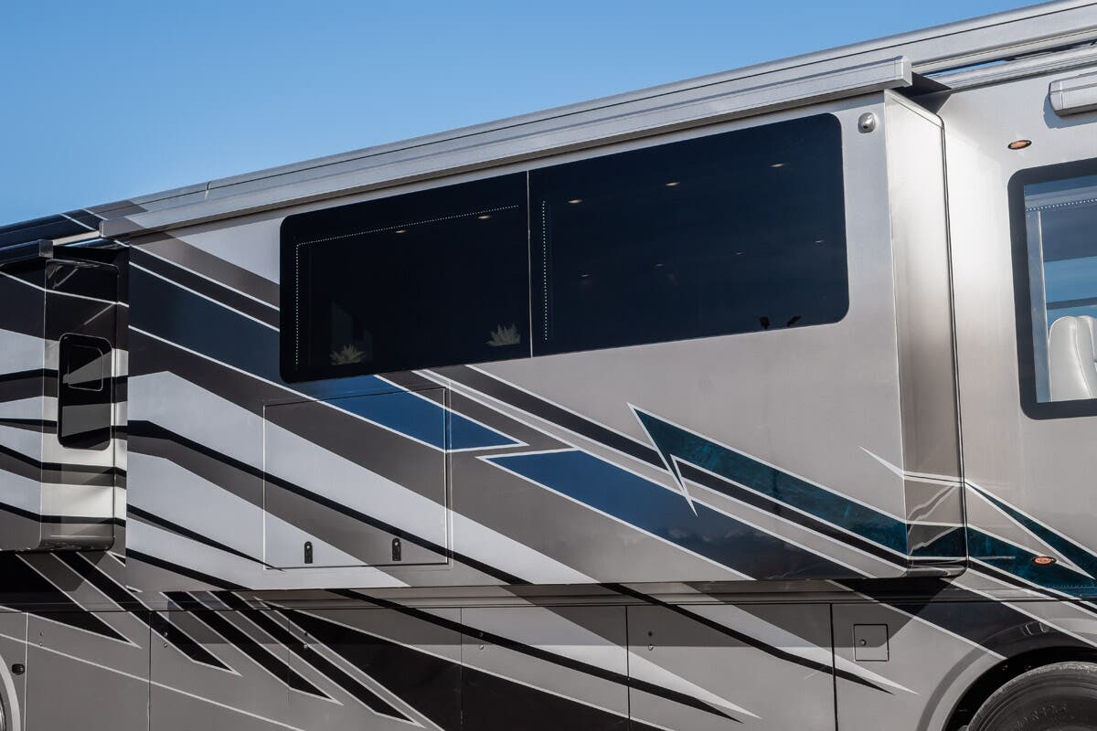 Bus-Stuff.com Class A Rv For Sale