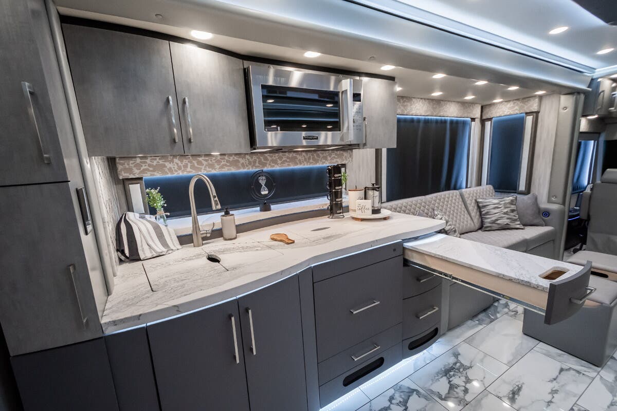 Bus-Stuff.com Class A Rv For Sale