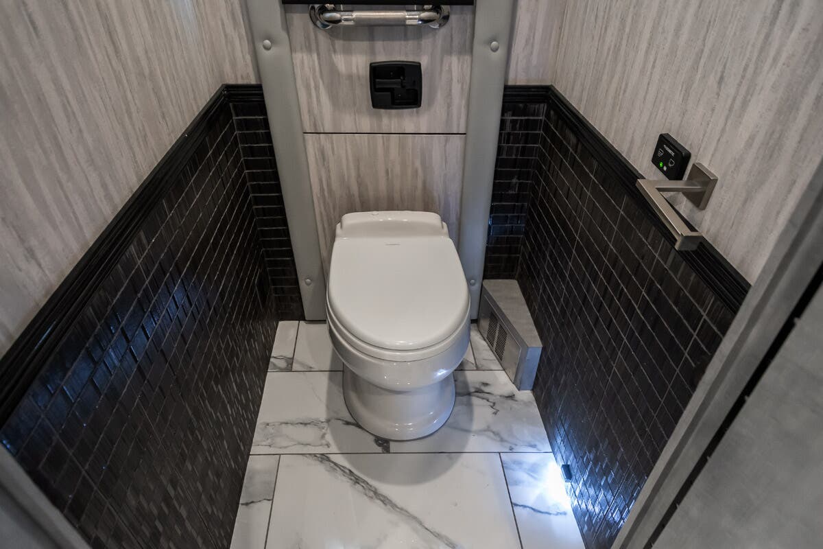 Bus-Stuff.com Class A Rv For Sale