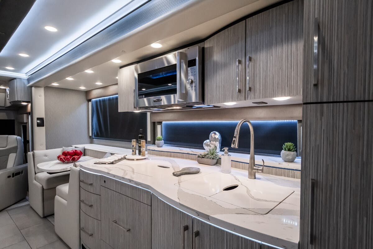 Bus-Stuff.com Class A Rv For Sale