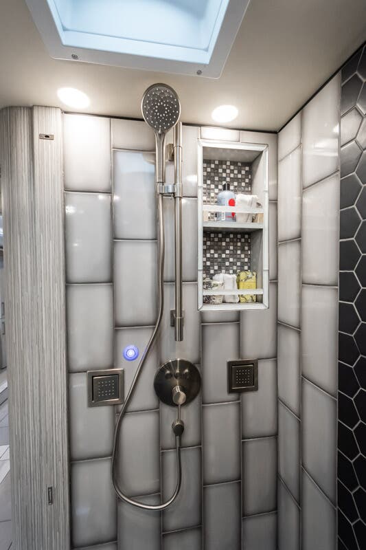 Bus-Stuff.com Class A Rv For Sale