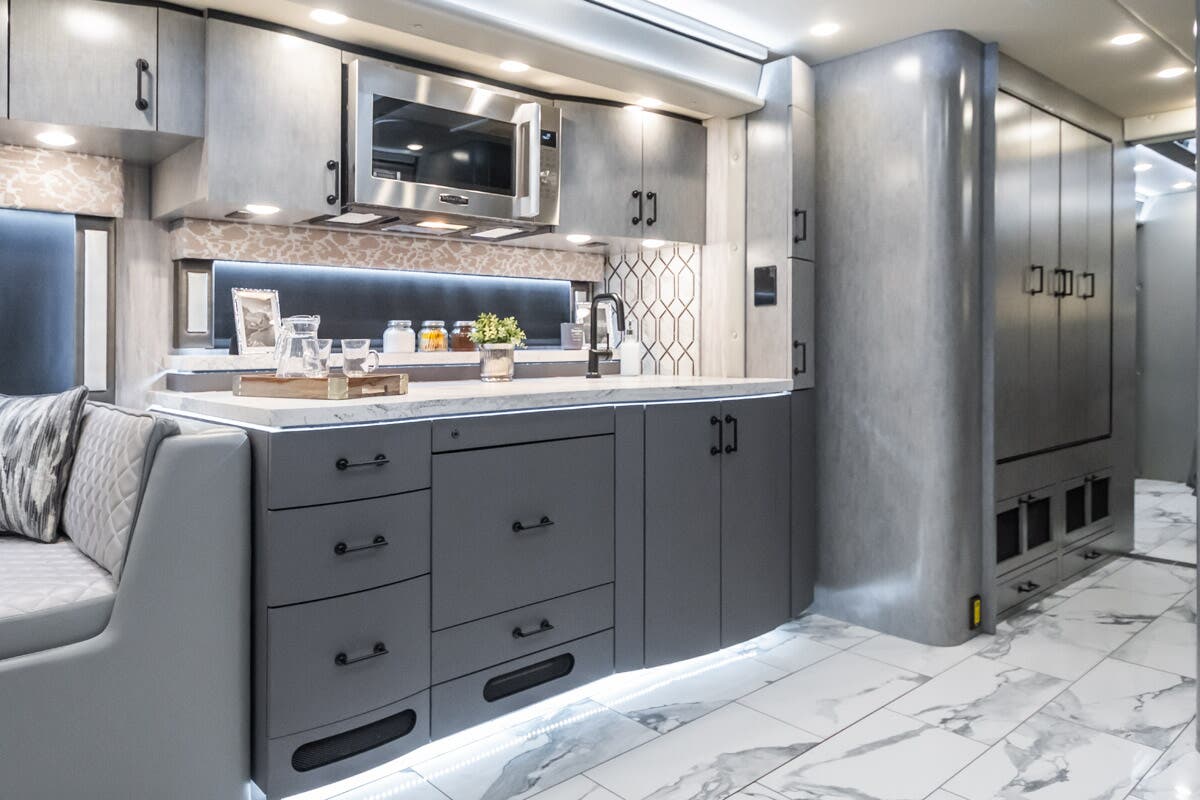 Bus-Stuff.com Class A Rv For Sale