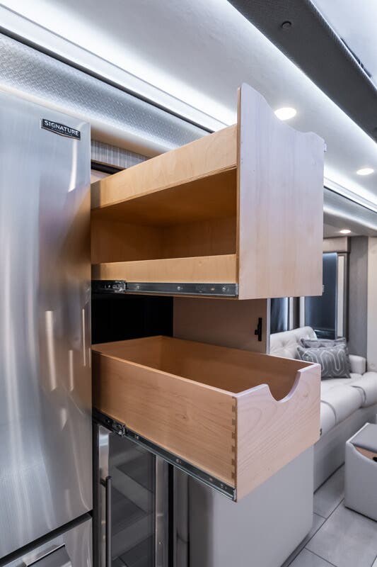 Bus-Stuff.com Class A Rv For Sale