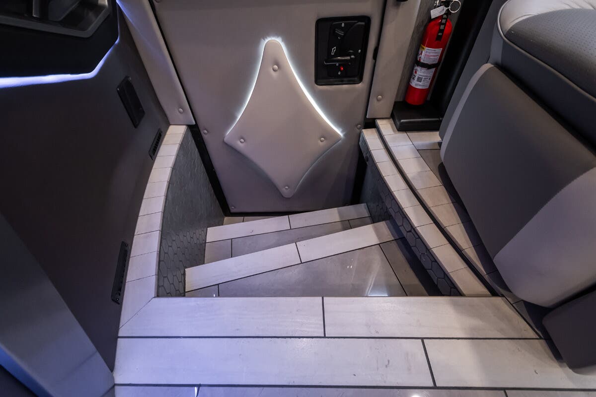 Bus-Stuff.com Class A Rv For Sale