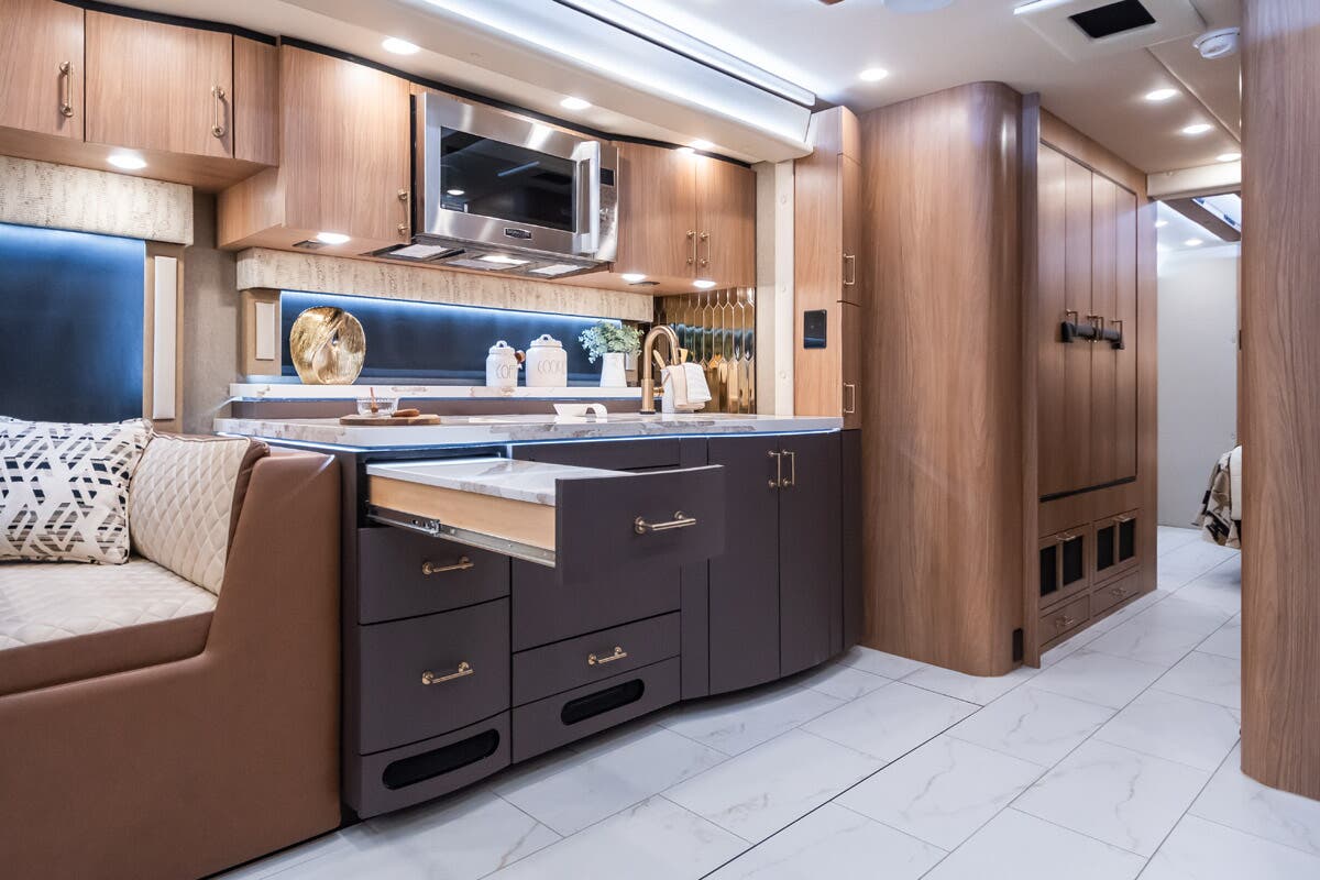 Bus-Stuff.com Class A Rv For Sale