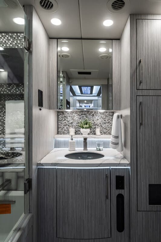 Bus-Stuff.com Class A Rv For Sale