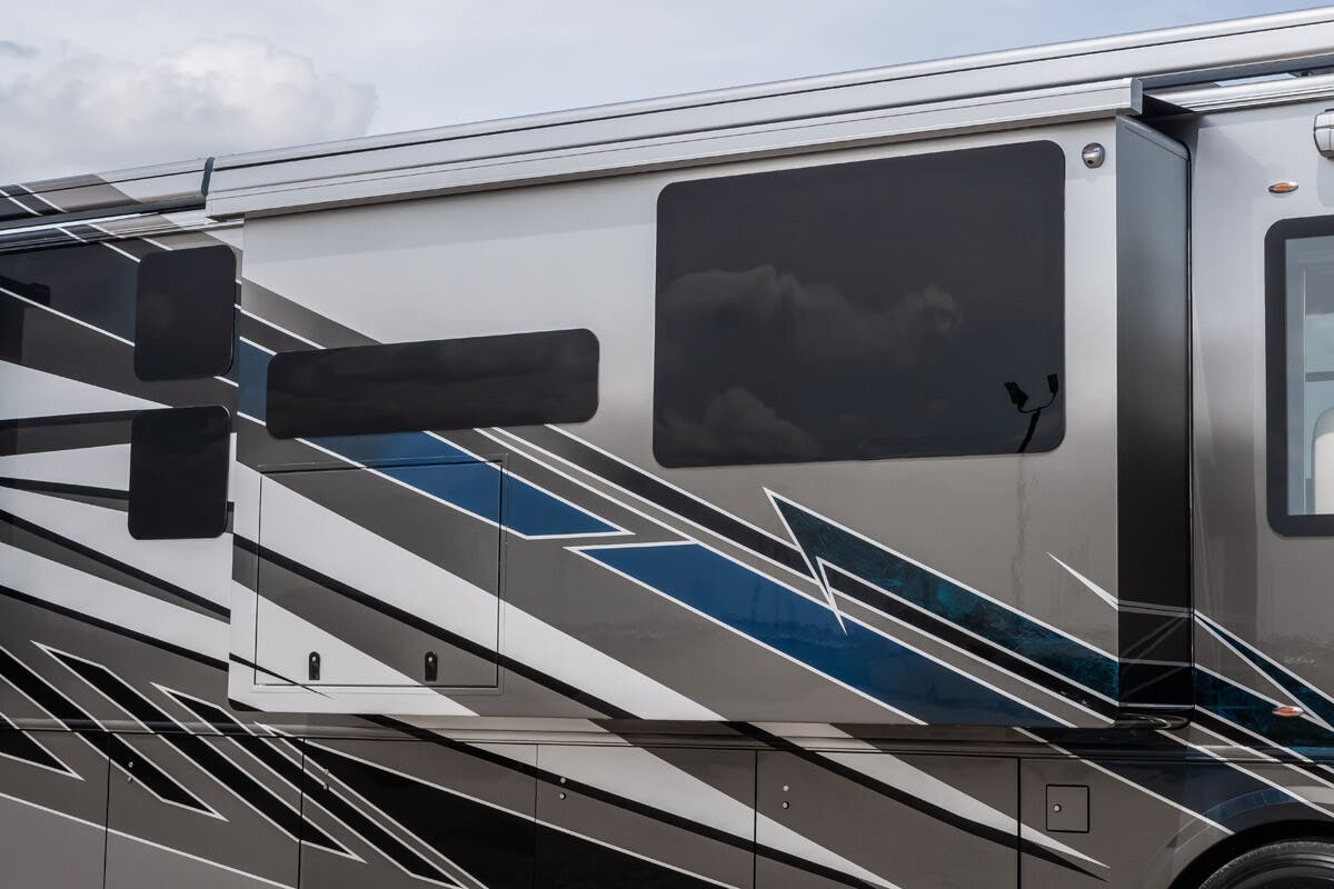 Bus-Stuff.com Class A Rv For Sale