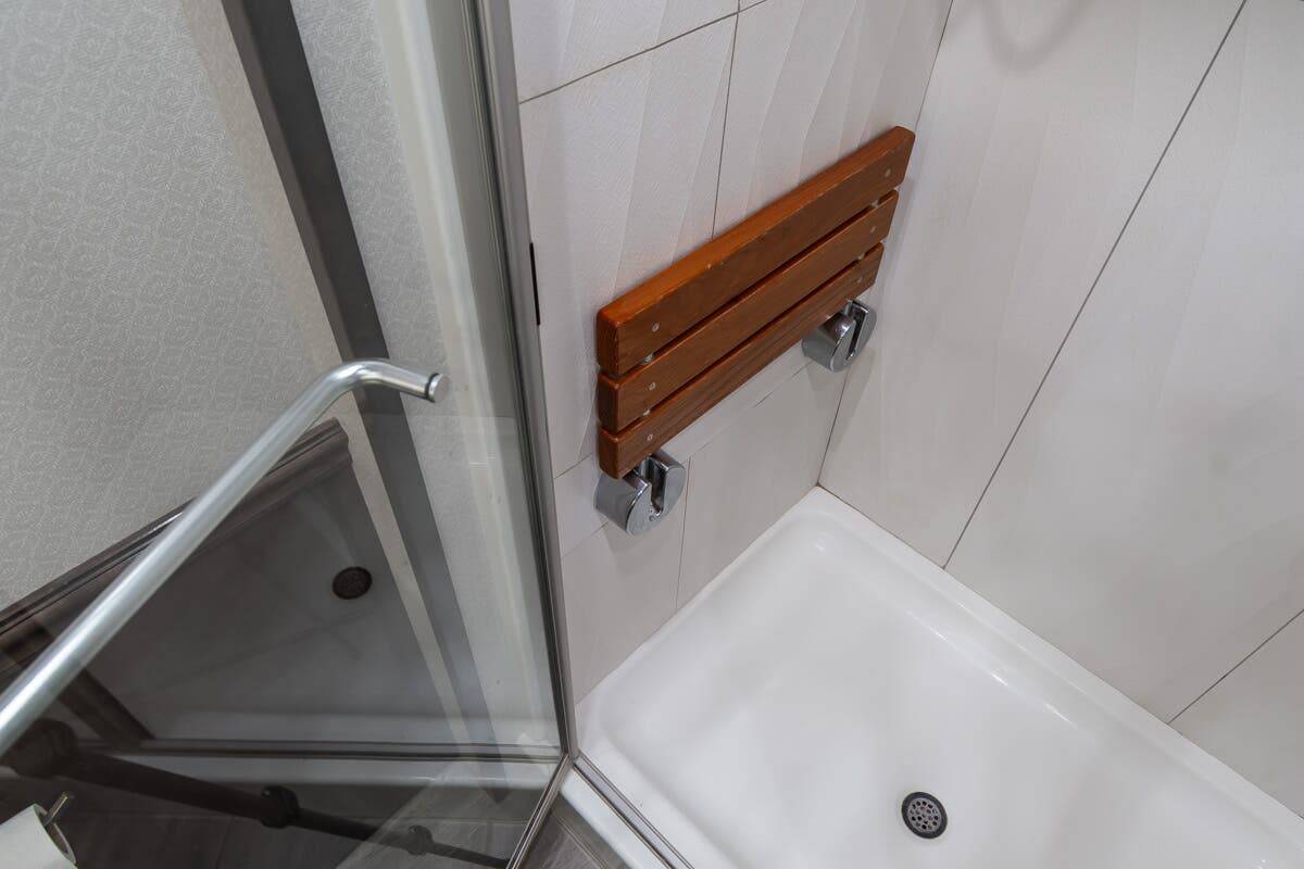 Bus-Stuff.com Class A Rv For Sale