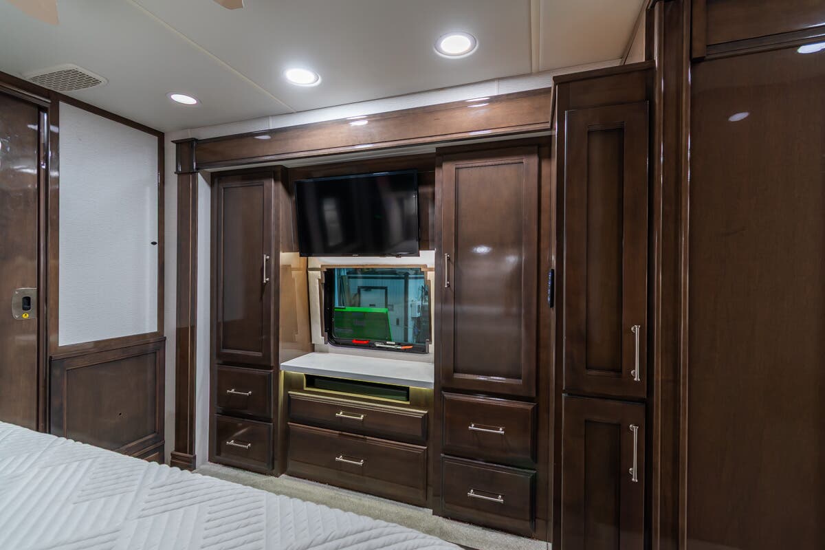 Bus-Stuff.com Class A Rv For Sale