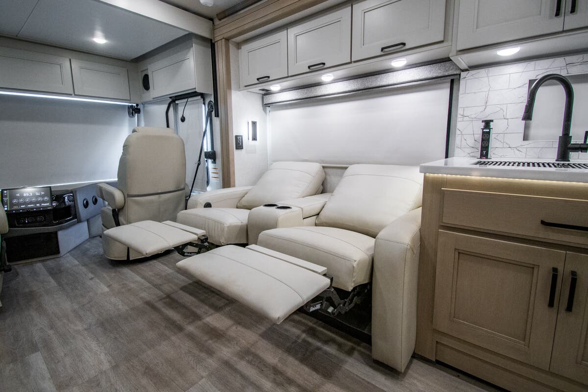 Bus-Stuff.com Class A Rv For Sale