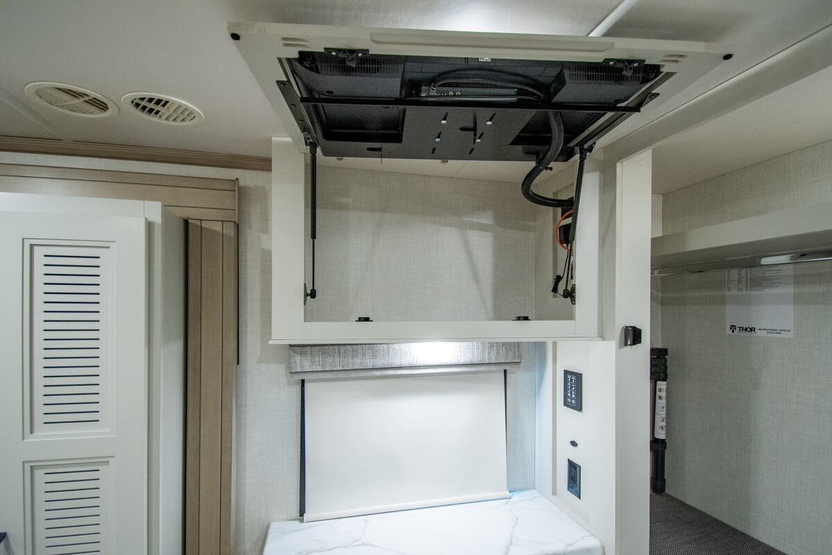Bus-Stuff.com Class A Rv For Sale