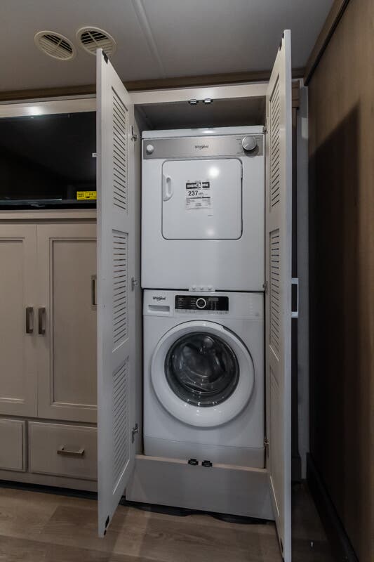 Bus-Stuff.com Class A Rv For Sale