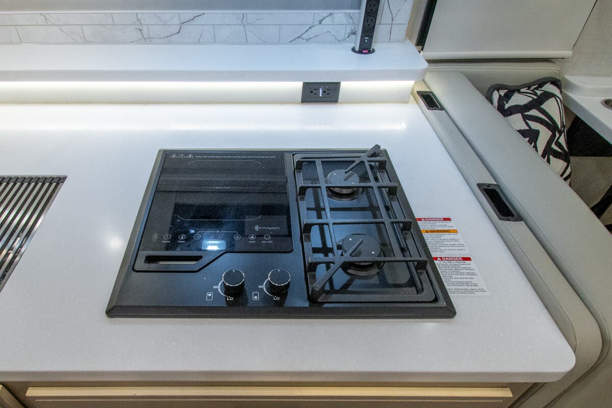 Bus-Stuff.com Class A Rv For Sale
