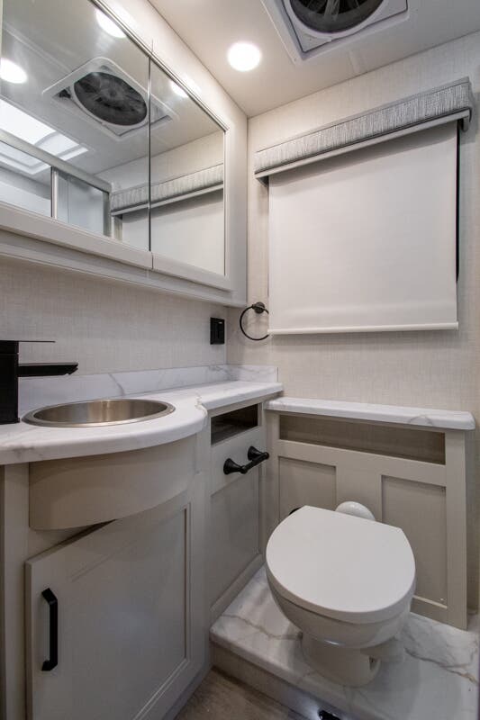 Bus-Stuff.com Class A Rv For Sale