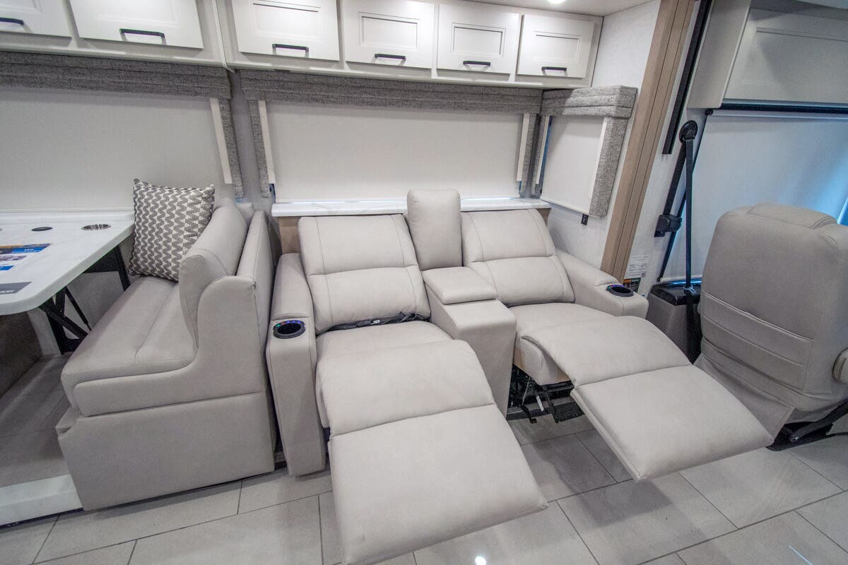 Bus-Stuff.com Class A Rv For Sale