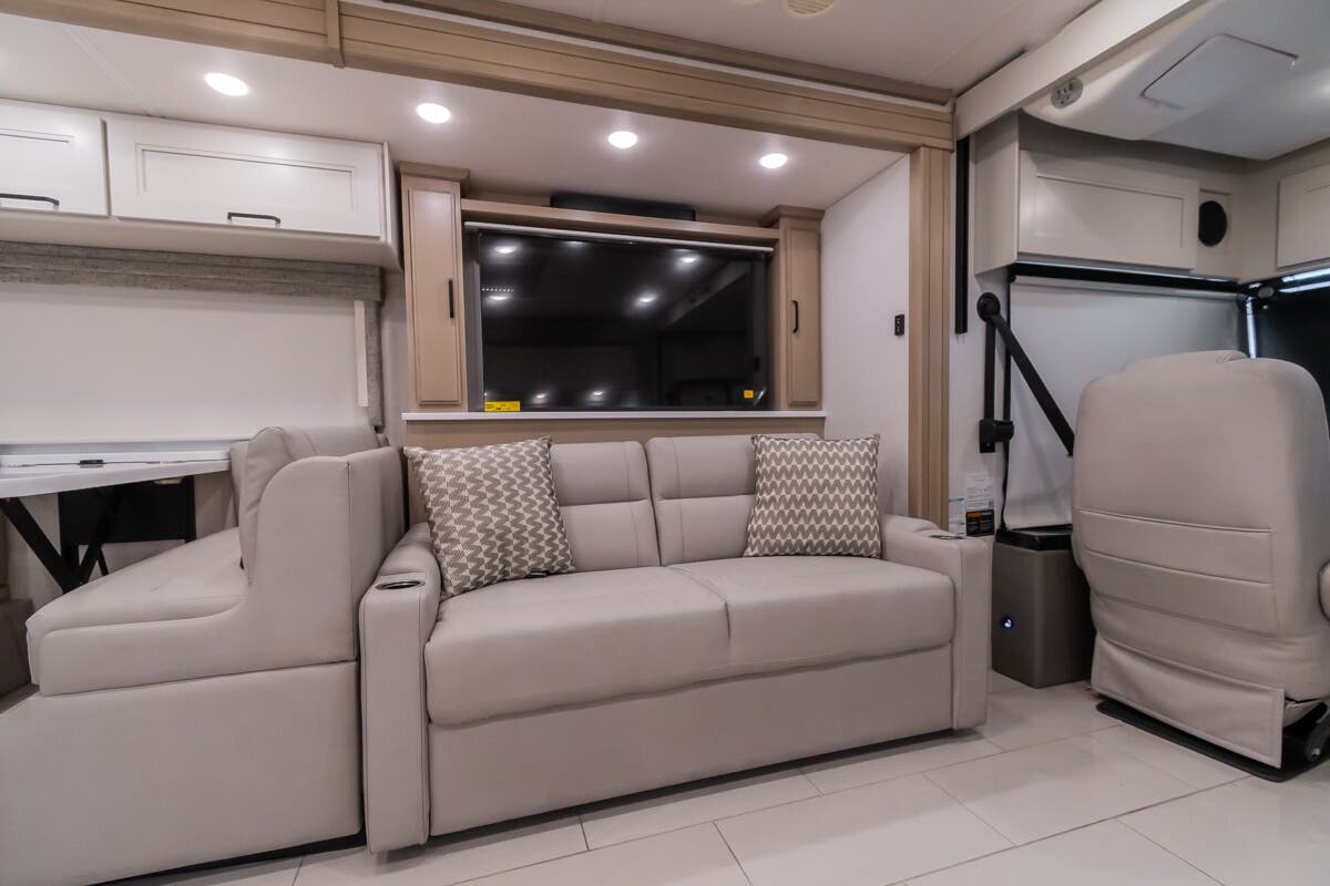 Bus-Stuff.com Class A Rv For Sale