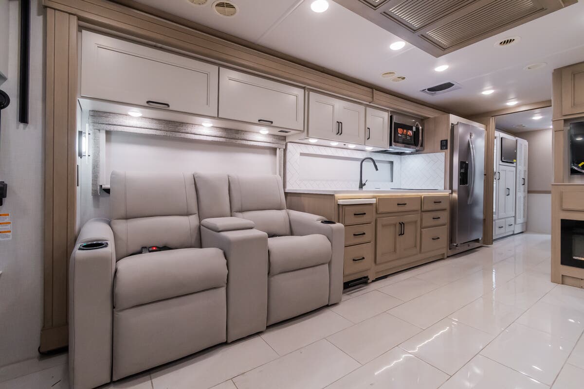 Bus-Stuff.com Class A Rv For Sale