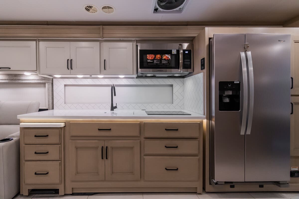 Bus-Stuff.com Class A Rv For Sale