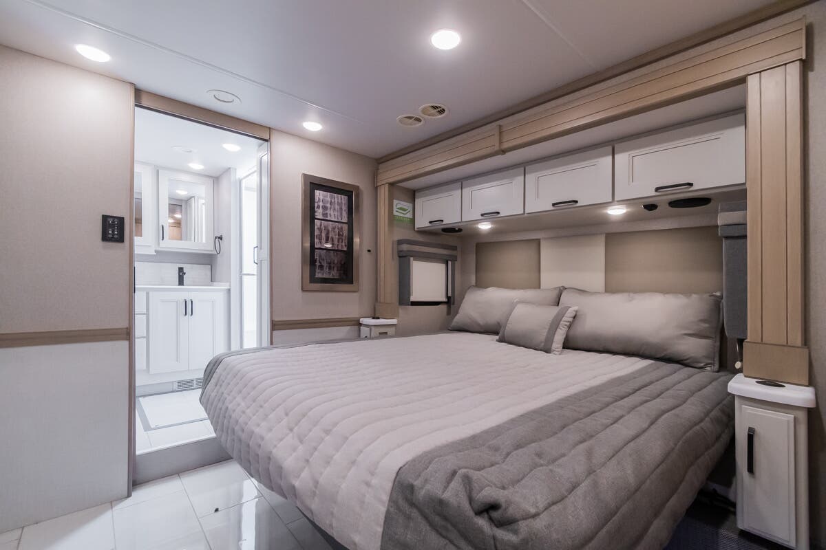 Bus-Stuff.com Class A Rv For Sale