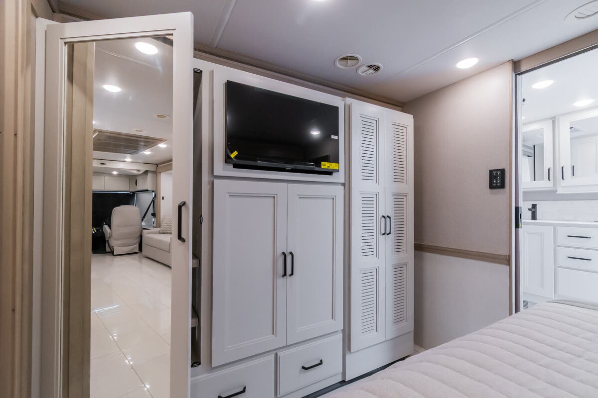 Bus-Stuff.com Class A Rv For Sale
