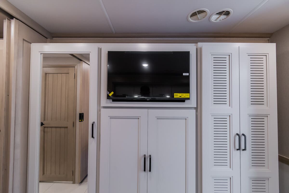 Bus-Stuff.com Class A Rv For Sale