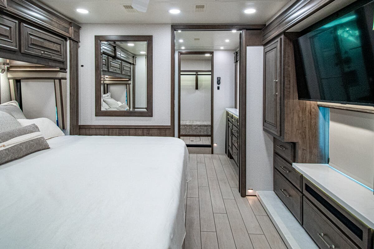 Bus-Stuff.com Class A Rv For Sale