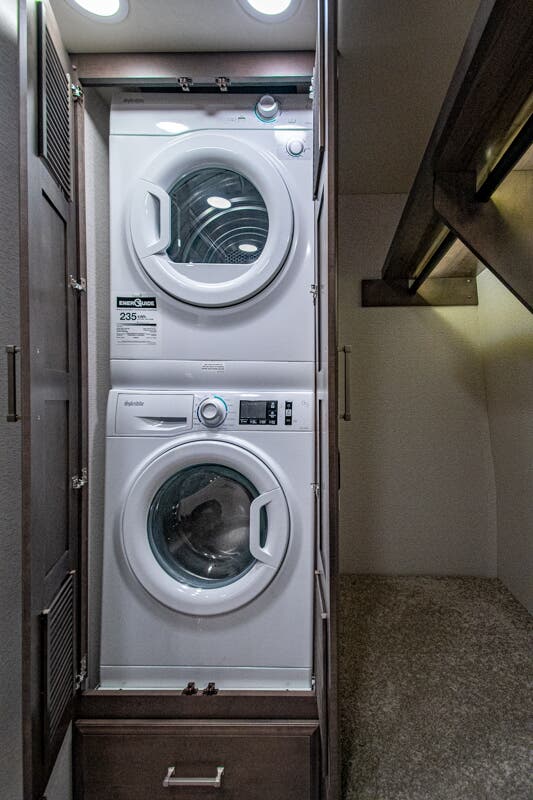 Bus-Stuff.com Class A Rv For Sale