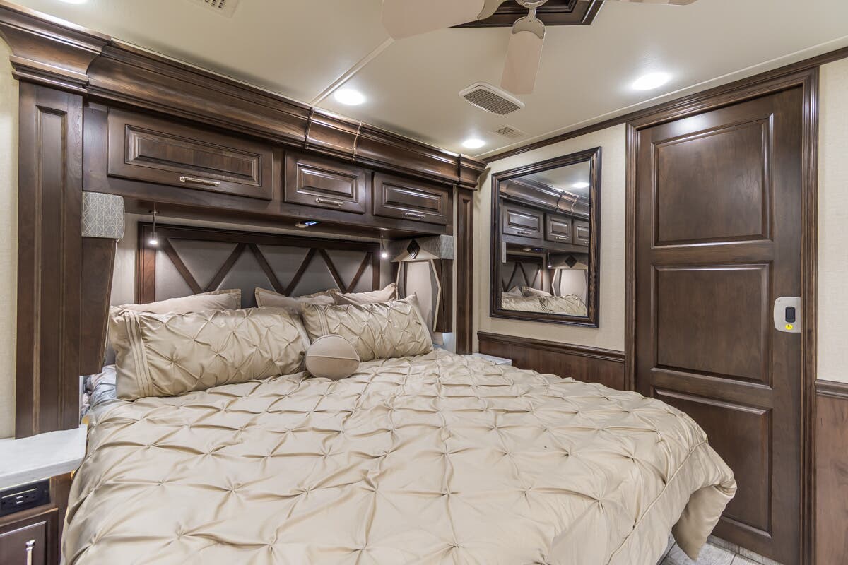 Bus-Stuff.com Class A Rv For Sale