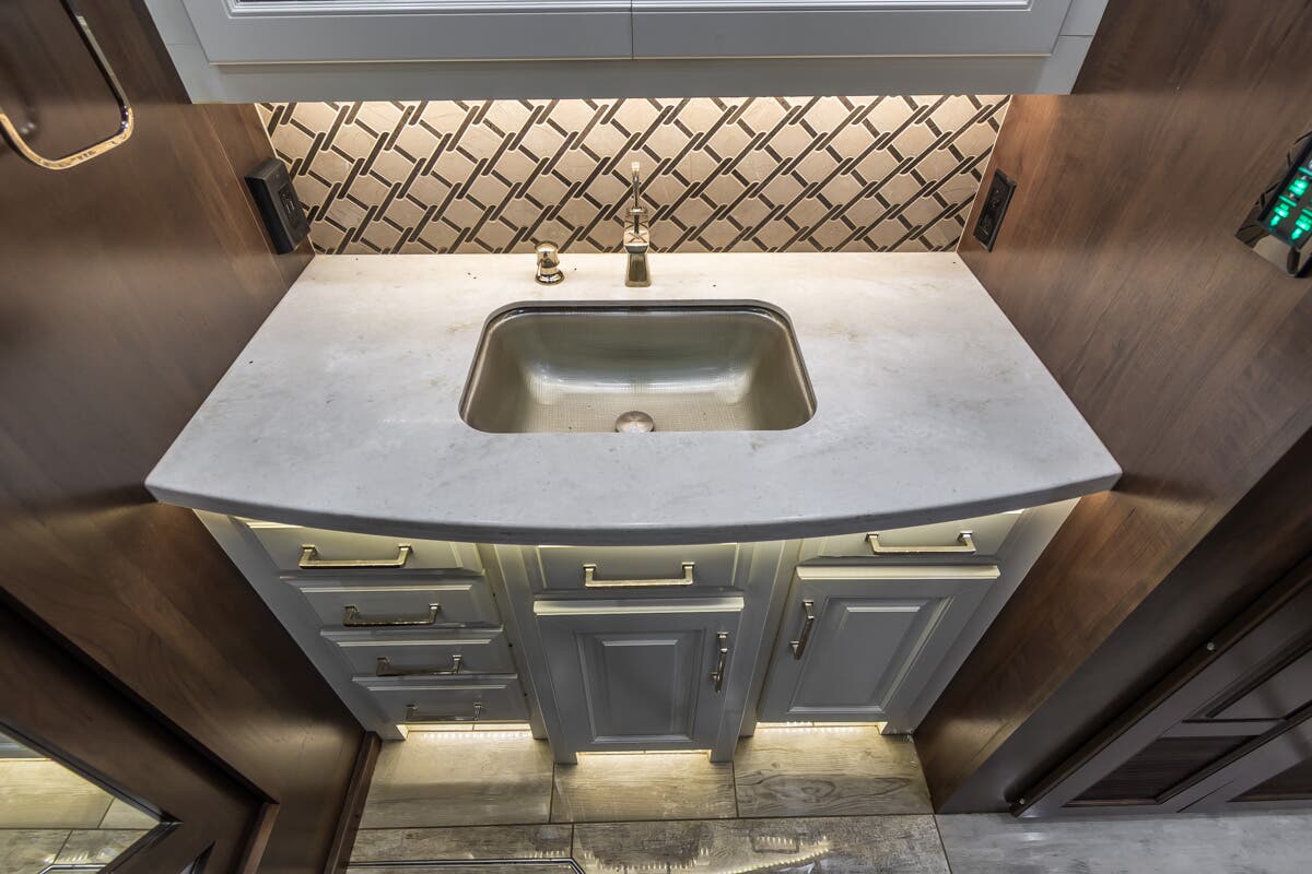 Bus-Stuff.com Class A Rv For Sale