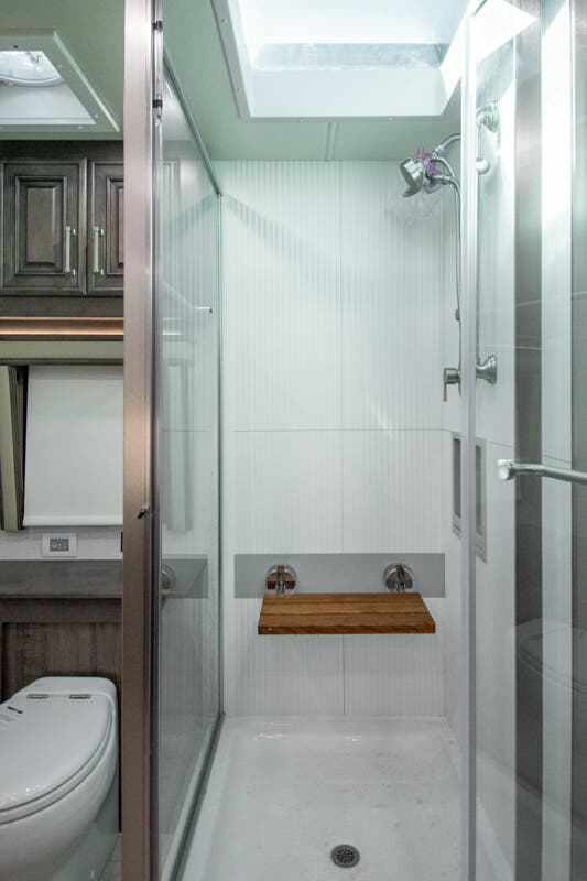 Bus-Stuff.com Class A Rv For Sale