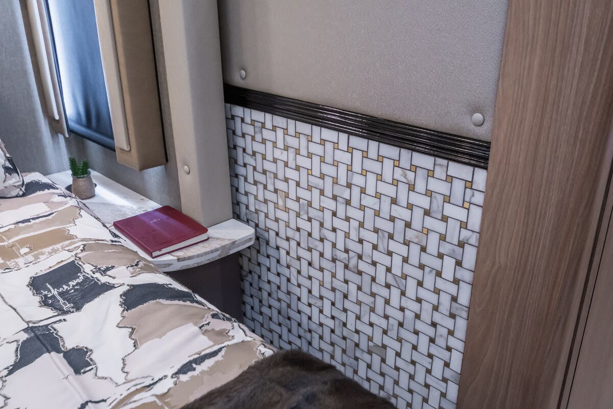 Bus-Stuff.com Class A Rv For Sale