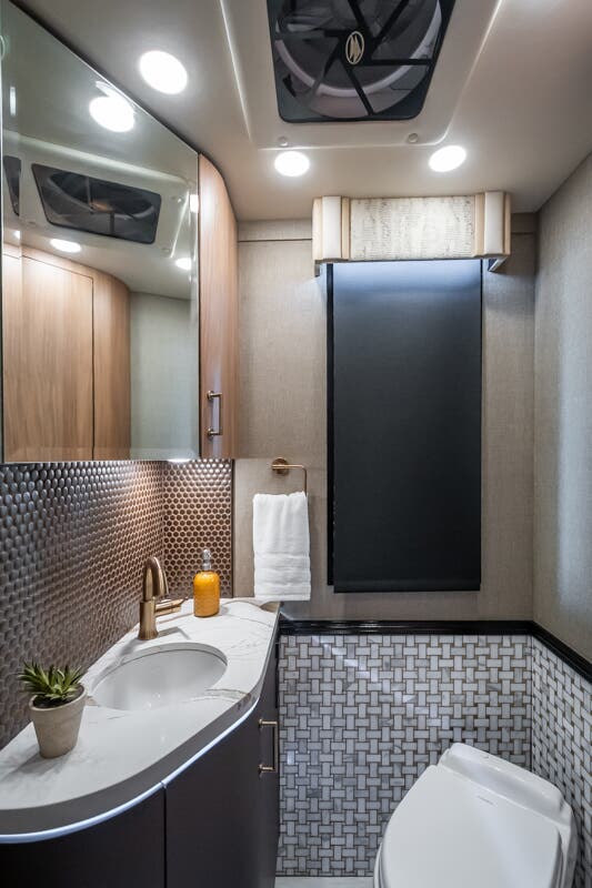 Bus-Stuff.com Class A Rv For Sale