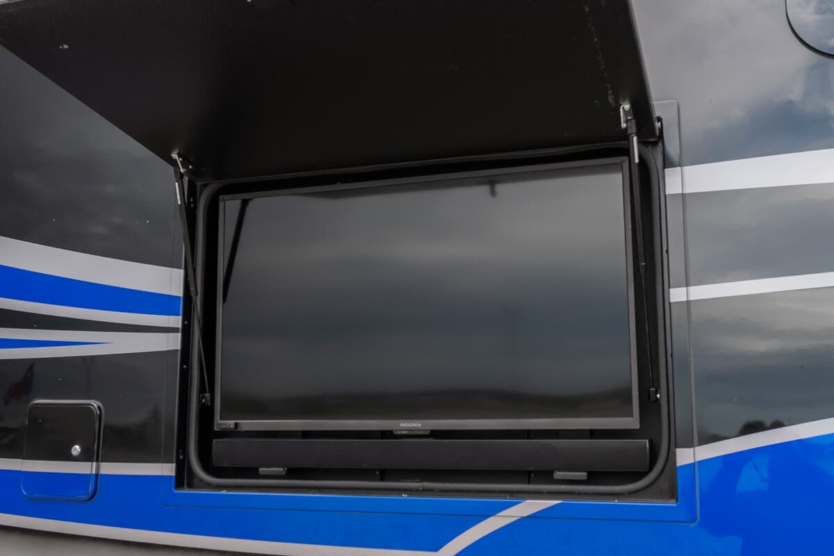 Bus-Stuff.com Class A Rv For Sale