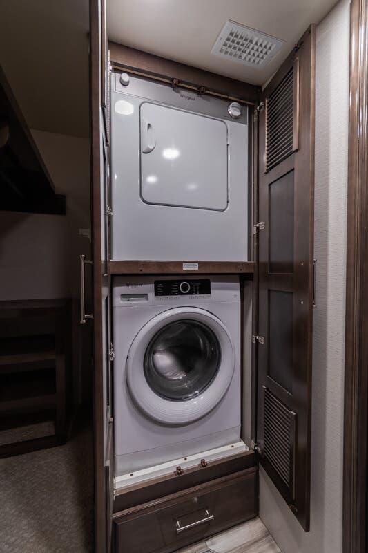 Bus-Stuff.com Class A Rv For Sale