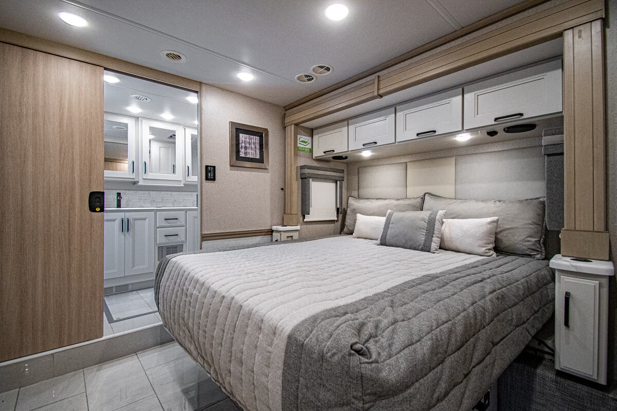 Bus-Stuff.com Class A Rv For Sale