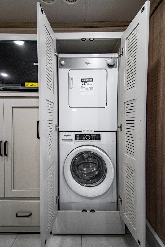 Bus-Stuff.com Class A Rv For Sale