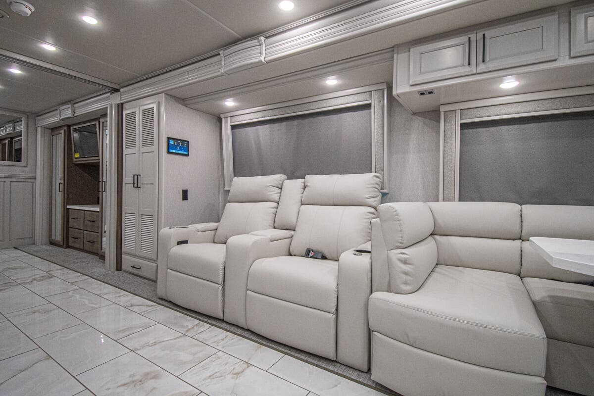 Bus-Stuff.com Class A Rv For Sale