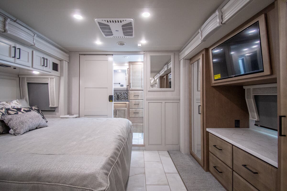 Bus-Stuff.com Class A Rv For Sale
