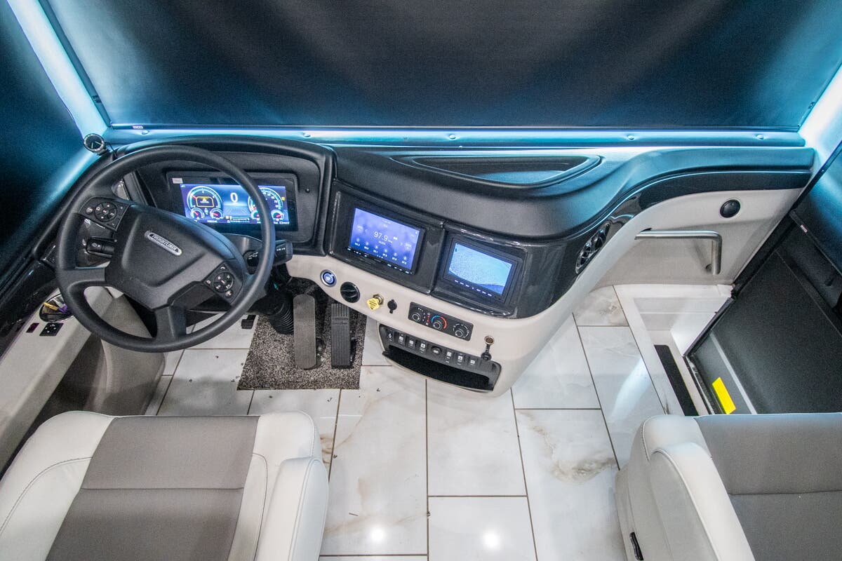 Bus-Stuff.com Class A Rv For Sale