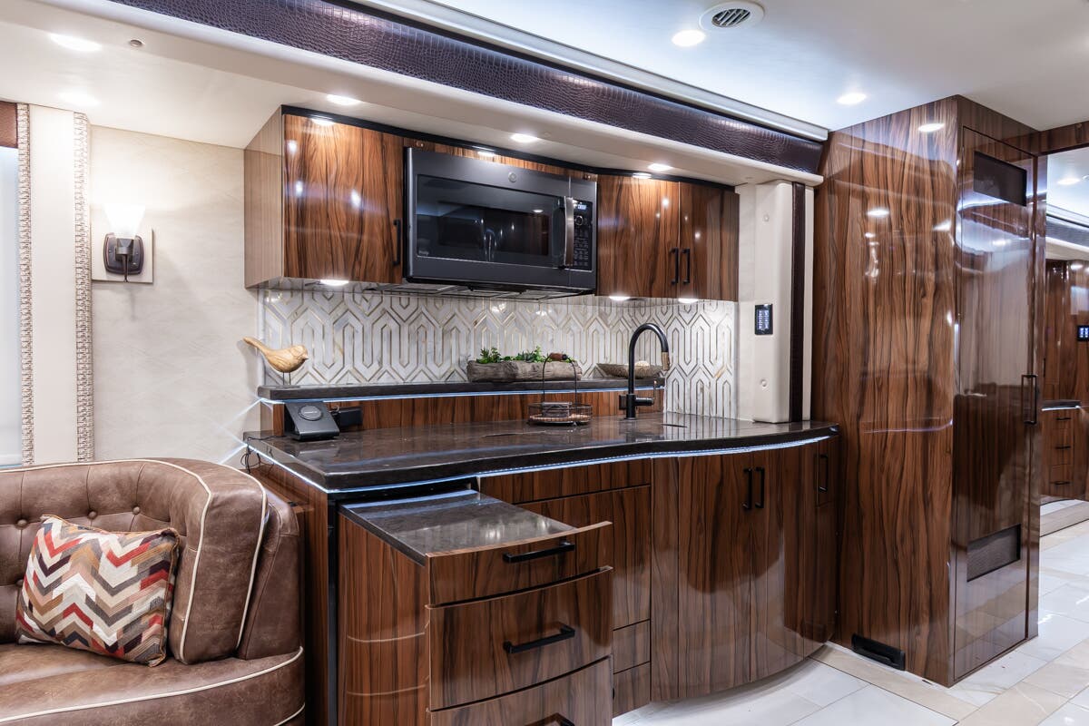 Bus-Stuff.com Class A Rv For Sale