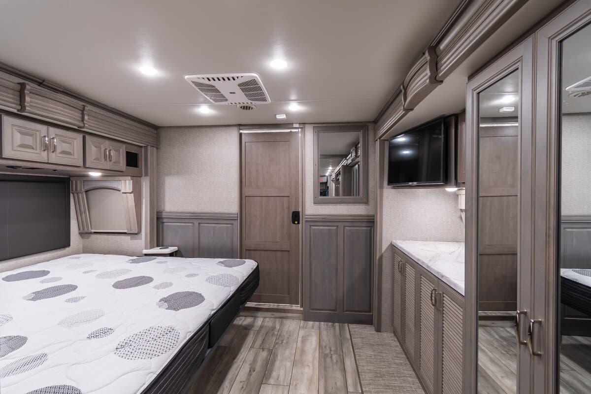Bus-Stuff.com Class A Rv For Sale