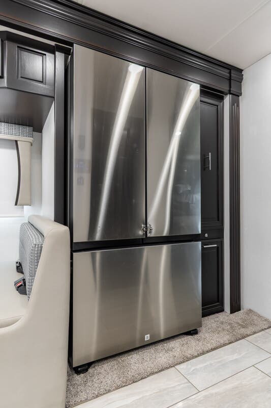 Bus-Stuff.com Class A Rv For Sale