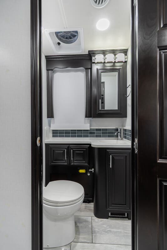 Bus-Stuff.com Class A Rv For Sale